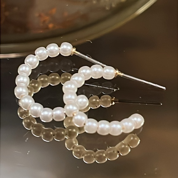 Jewelry - Delicate Mini Pearl Hoop Stud Earrings